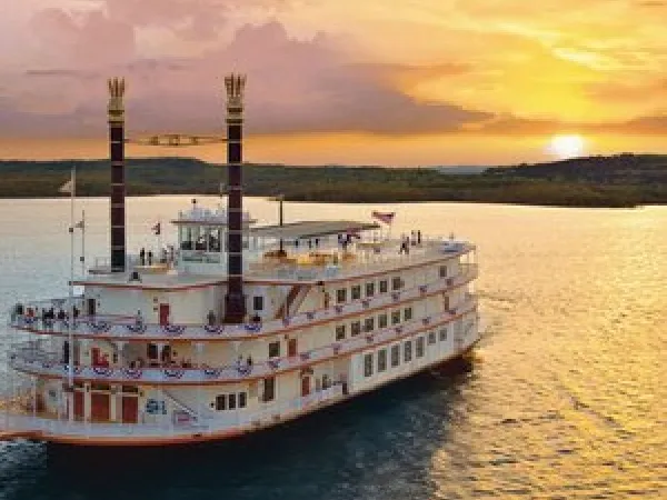 Showboat-Branson-Belle.jpg