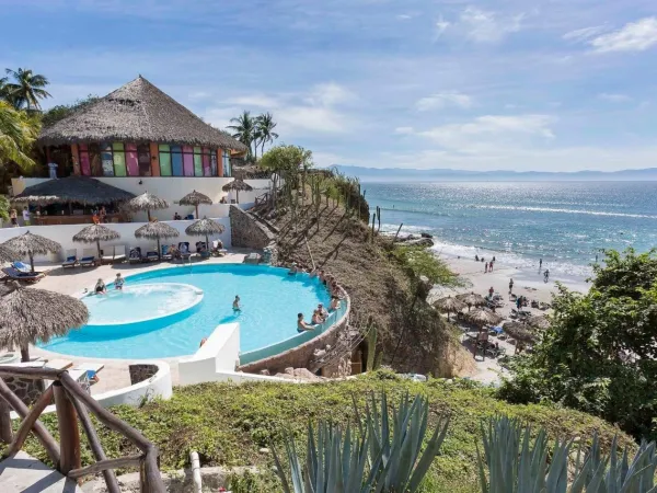 Pool Beach Grand Palladium Vallarta