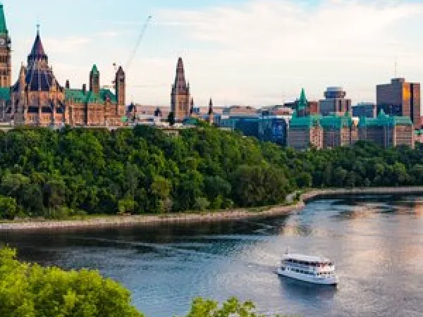 regina boat tour